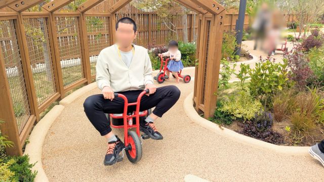 モーヴィ若松　三輪車